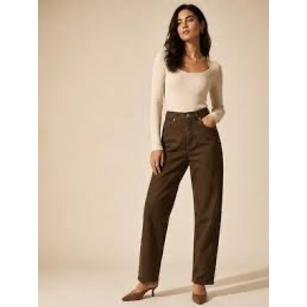 Kotn | Tapered Trousers 4 Green Khaki High Waist Egyptian Cotton Pants
